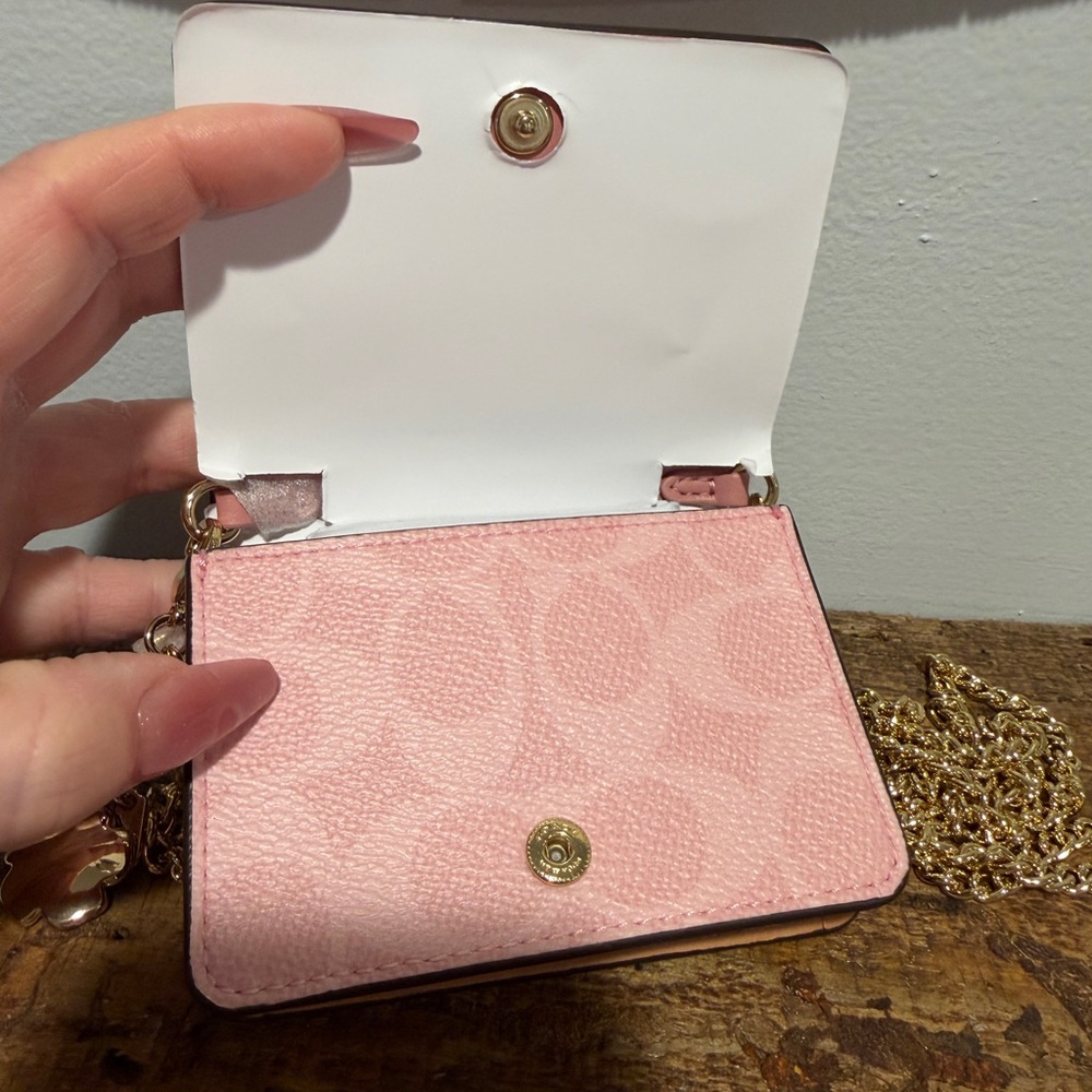 🌸New! Coach! - Picture 12 of 17